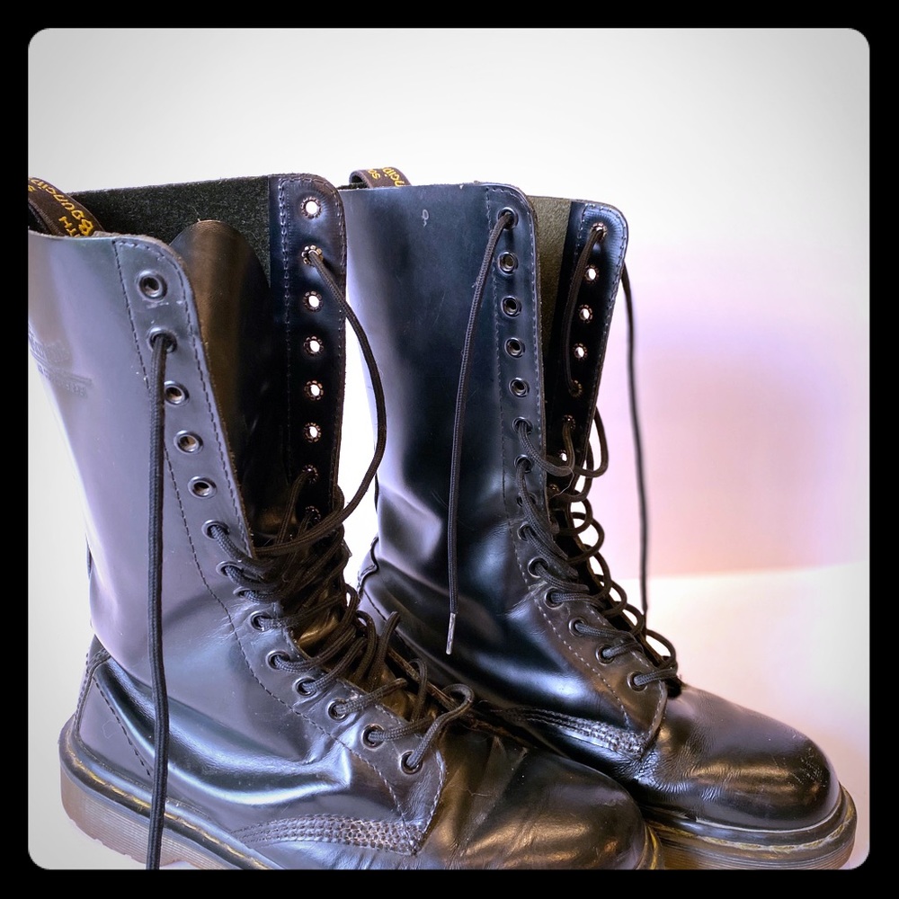 Doc martens 1B99–14 Eye tall boots